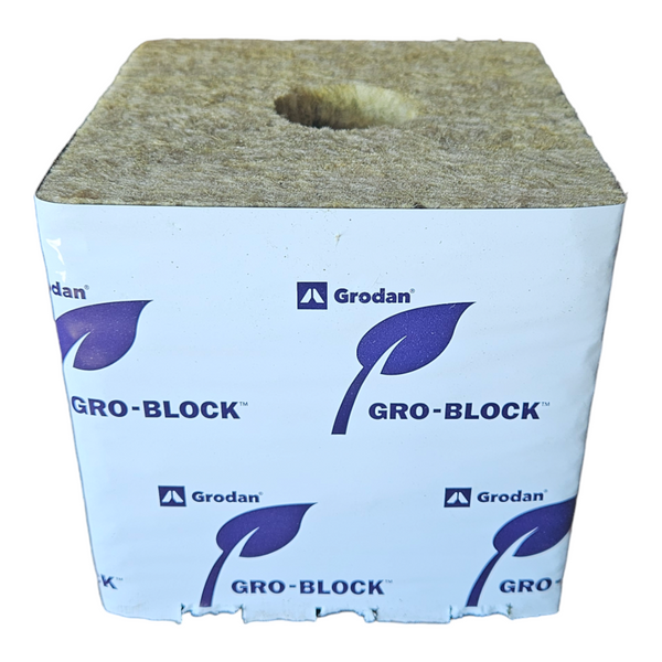 Grodan Improved 10 x 10 rock wool cube, ideal for precise propagation with excellent moisture retention.