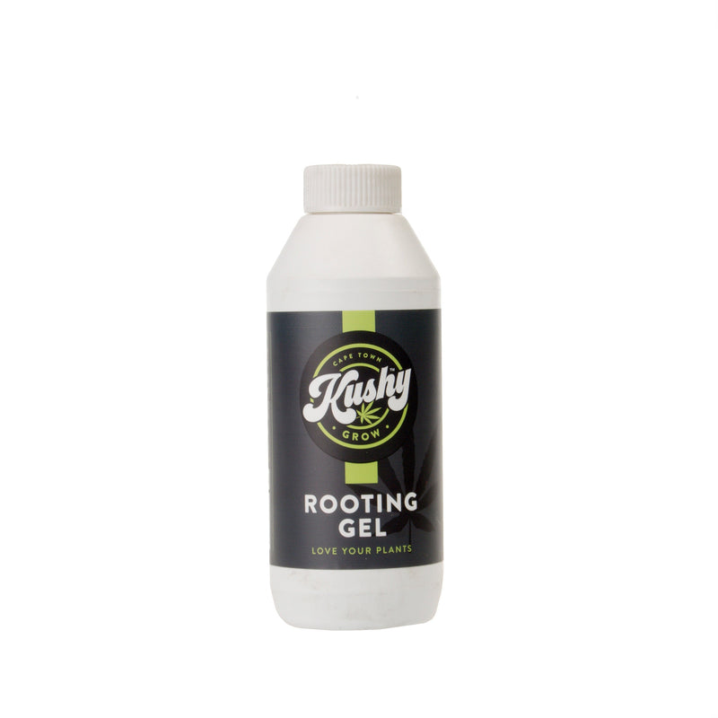 Rooting Gel for enhancing root development in cuttings, ensuring strong and healthy plant growth.