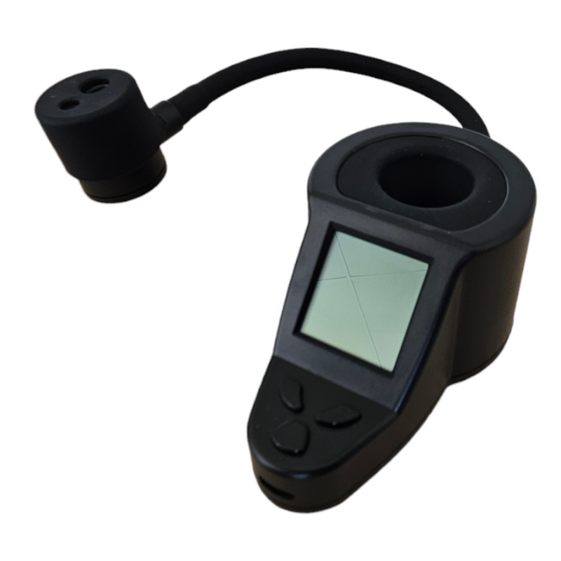 Dab Rite Original with silicone sensor cover and flexible arm for dabbing precision.