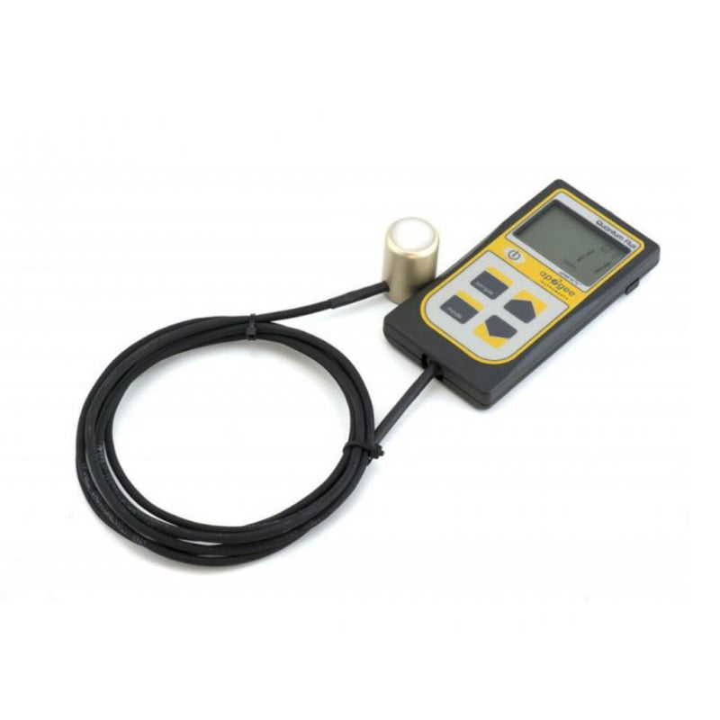 MQ-500 Quantum Light Meter for measuring light intensity in grow environments.